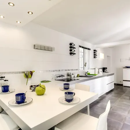 Les Vallons De La Gaillarde 1 By Interhome