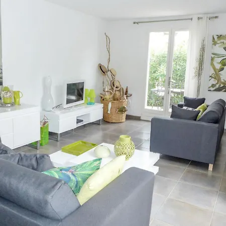 Les Vallons De La Gaillarde 1 By Interhome Saint Aygulf