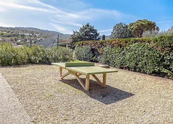 Сasa de vacaciones Les Vallons De La Gaillarde 1 By Interhome