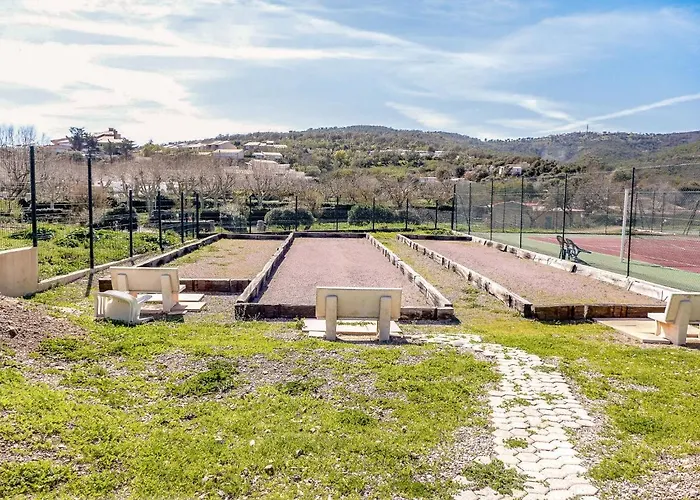 Сasa de vacaciones Les Vallons De La Gaillarde 1 By Interhome *