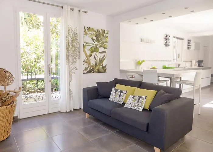 Les Vallons De La Gaillarde 1 By Interhome Сasa de vacaciones